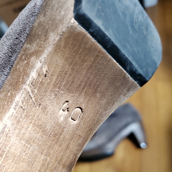 COCLICO Taupe Suede Wooden Platform Ankle Boots, EU 40 - Picture 10 of 14